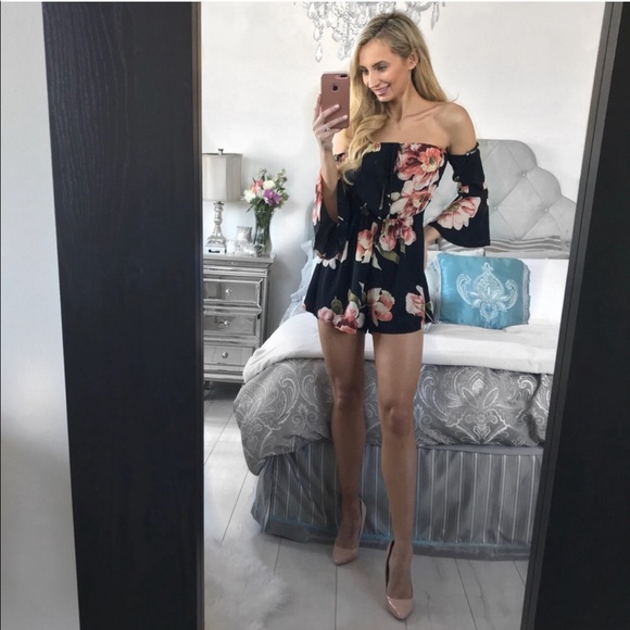 FINAL ONE!!! Floral Print Elastic Waist  Romper - Picture 4 of 8